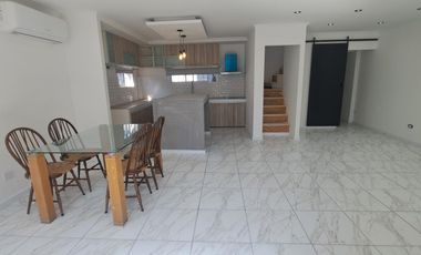 Venta, Casa, 4 ambientes, Patio, Gonzáles Catán.