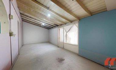 Lote de 430 m² en venta apto para desarrollo de 4 dúplex – Olivos