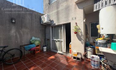 Departamento con patio en Remedios de Escalada