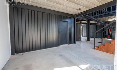 Departamento monoambiente con patio en Planta Baja