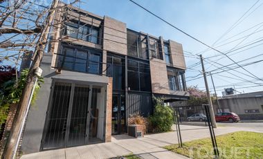 Departamento monoambiente con patio en Planta Baja