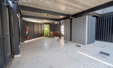 Departamento monoambiente con patio en Planta Baja