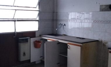 CASA 2 AMB. MAS LOCAL Y TERRENO