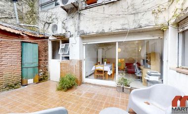 Departamento en Venta de 3 Ambientes en Olivos con Patio y Cochera
