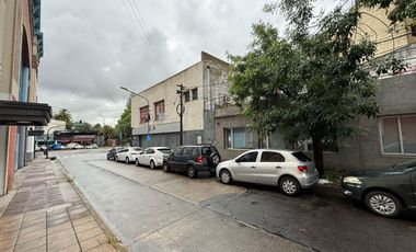 Local en venta 22 mts cuadrados sobre Av. Maipu
