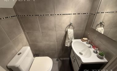 Venta PH/Casa 3 ambientes con cochera en Wilde
