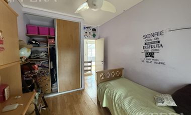 Venta PH/Casa 3 ambientes con cochera en Wilde