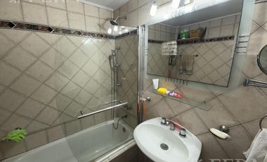 Venta PH/Casa 3 ambientes con cochera en Wilde