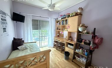 Venta PH/Casa 3 ambientes con cochera en Wilde