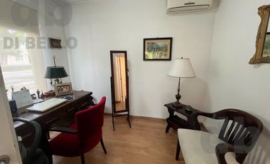 Casa en venta en Barrio Estancia Smithfield, sobre lote central