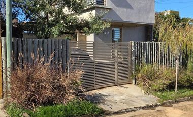 Venta de casa en barrio Nebel, ciudad de Concordia Entre rios, diseño de vanguardia
