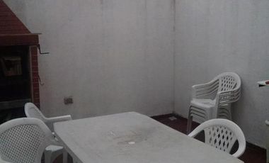 ** NUEVO VALOR *** TRIPLEX 4 AMB. CON COCHERA  NUEVO VALOR!!