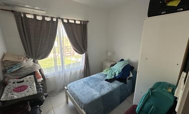 Casa de 3 dormitorios en Hugues