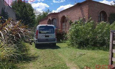 Casa en venta - Villa De Las Rosas