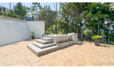 Casa Campestre En Parcelación Las Palmas