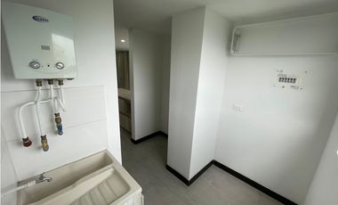 Apartamento en arriendo sector Avenida Centenario