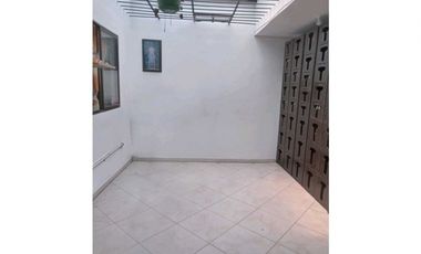Casa en Venta, Buenos Aires en Medellín