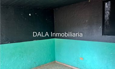 SE VENDE CASA INDEPENDIENTE EN EL CENTRO DE CHIA