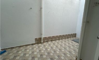 Se arrienda casa por el sector de Galicia, Santa Marta