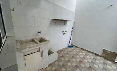 Se arrienda casa por el sector de Galicia, Santa Marta