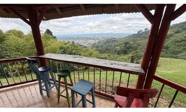 VENTA DE FINCA EN CALARC, QUINDO, COLOMBIA
