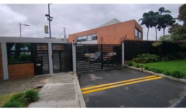 Cajica, ENCLAVE, 200 M2 lote, 150 M2 construidos