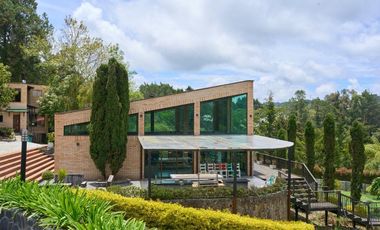 Espectacular Casa en el Poblado