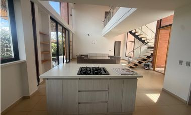 Espectacular Casa en el Poblado