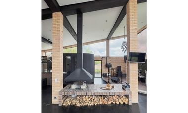 Espectacular Casa en el Poblado