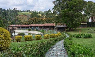 Espectacular Casa en el Poblado