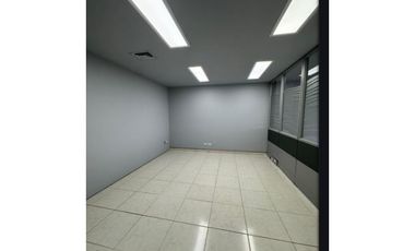 Oficina en Arriendo Las Vegas Medellin