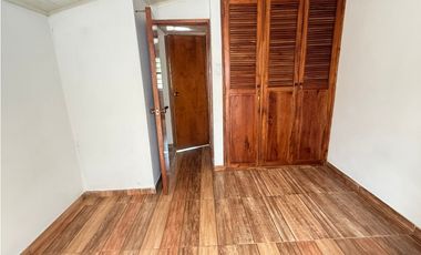 ARRIENDA CASA EN LA ARGENTINA