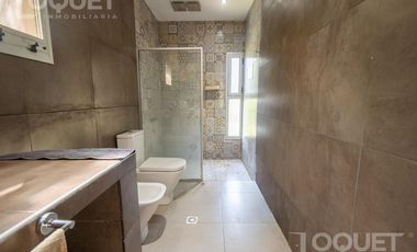 Casa en Country aires del llano