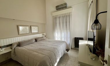 Casa en venta en el corazón de San Antonio de Areco - 1684 m2 de terreno
