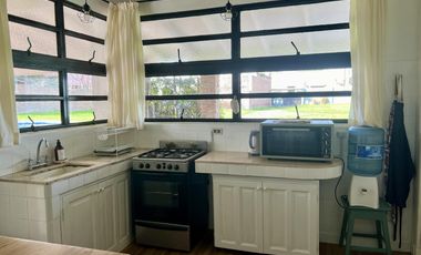 Casa en venta en el corazón de San Antonio de Areco - 1684 m2 de terreno