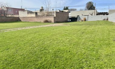 Casa en venta en el corazón de San Antonio de Areco - 1684 m2 de terreno