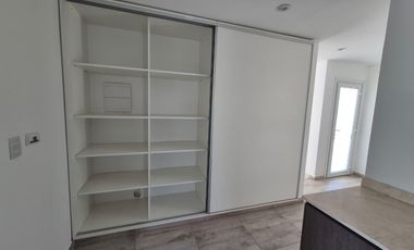 Alquiler Casa 3 dorm y pileta, Barrio Cerrado La Castellana, Neuquen