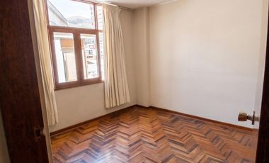 ALQUILER DE CASA EN SANTIAGO DE SURCO