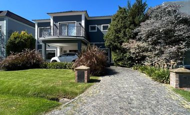 Casa en  Altos de Hudson I