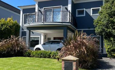 Casa en  Altos de Hudson I