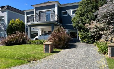 Casa en  Altos de Hudson I