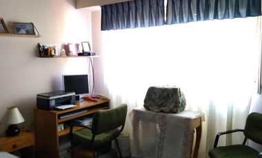 DUPLEX 5 AMB. AMPLIOS CON GARAGE Y PATIO