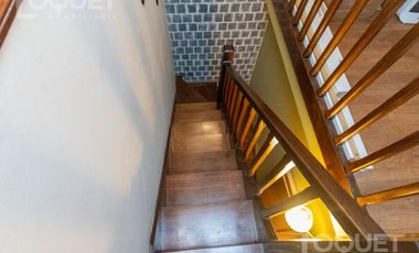 Importante casa en barrio Sur