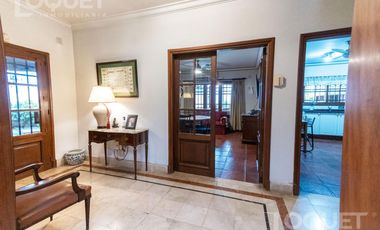 Importante casa en barrio Sur