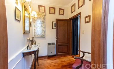 Importante casa en barrio Sur