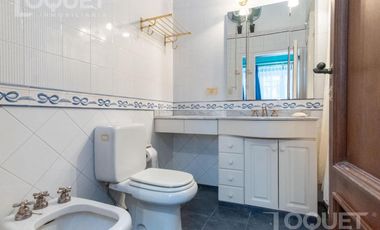 Importante casa en barrio Sur