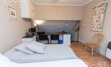 Importante casa en barrio Sur