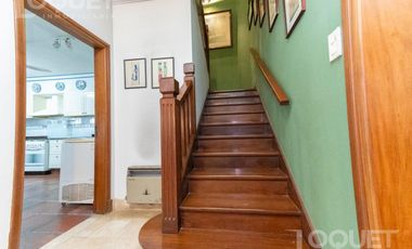 Importante casa en barrio Sur