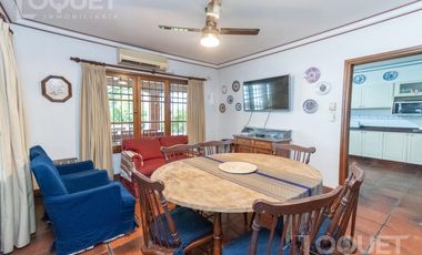 Importante casa en barrio Sur