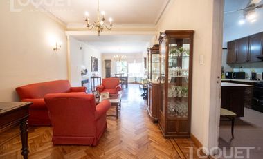 Casa de Tres dormitorios en Barrio Constituyentes